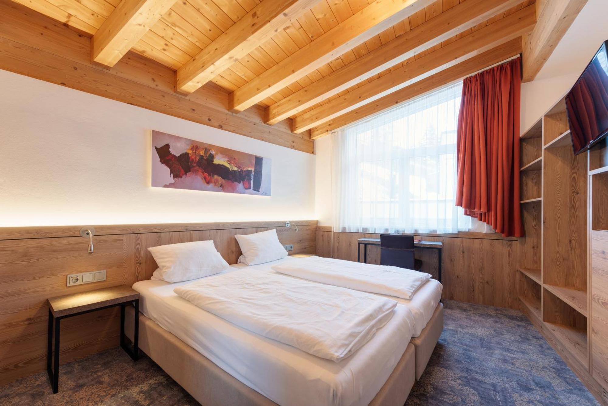 Hotel Alpenland Sankt Anton am Arlberg Buitenkant foto